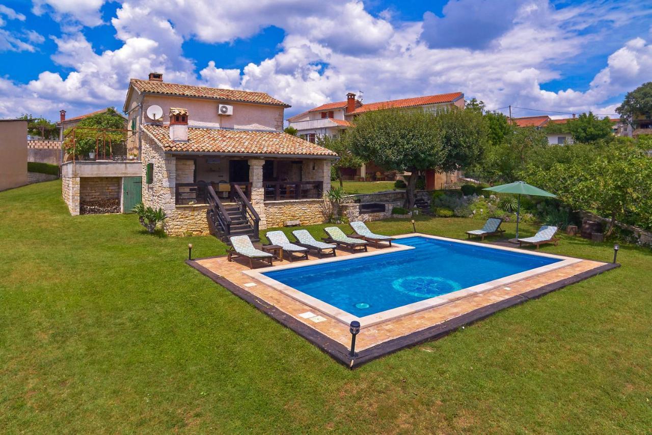 Stara Hiza In Sveti Petar U Sumi Villa Kültér fotó
